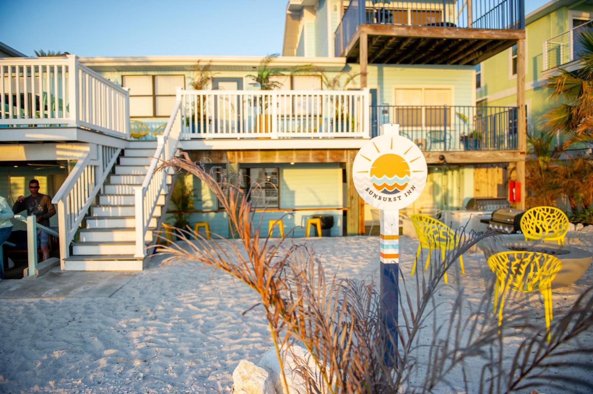 Sunburst Inn- Indian Shores Beach Экстерьер фото