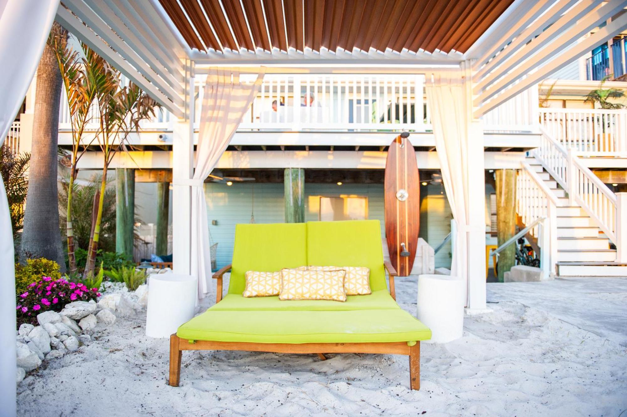 Sunburst Inn- Indian Shores Beach Экстерьер фото