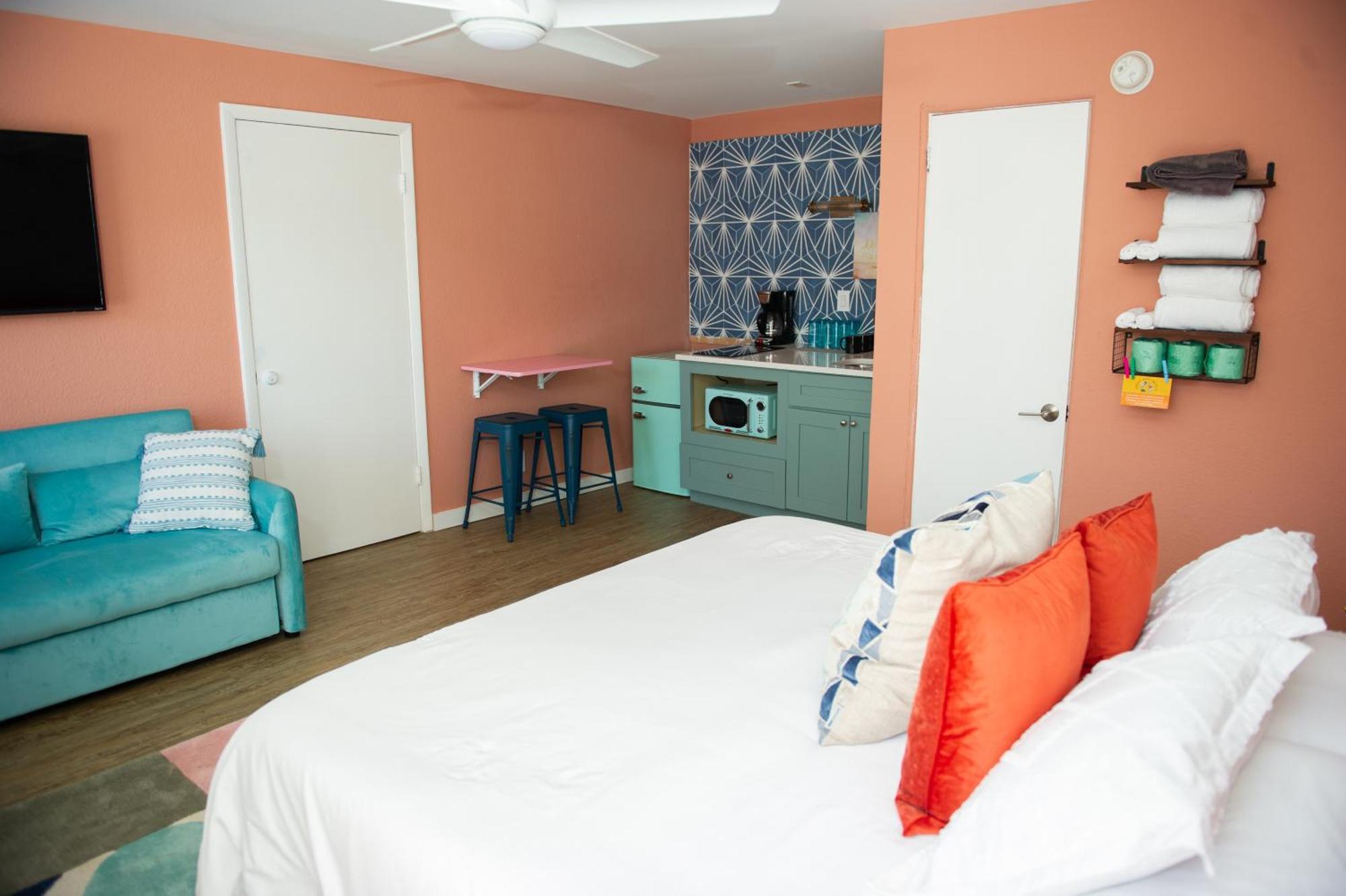 Sunburst Inn- Indian Shores Beach Экстерьер фото
